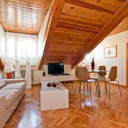 Apartment Latina VII Madrid Ngoại thất bức ảnh